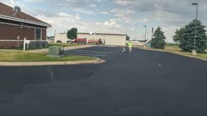  Austin, MN Driveway Paving Services Pros